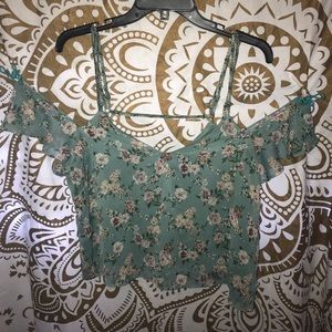 ☀️Cold Shoulder Crop Blouse